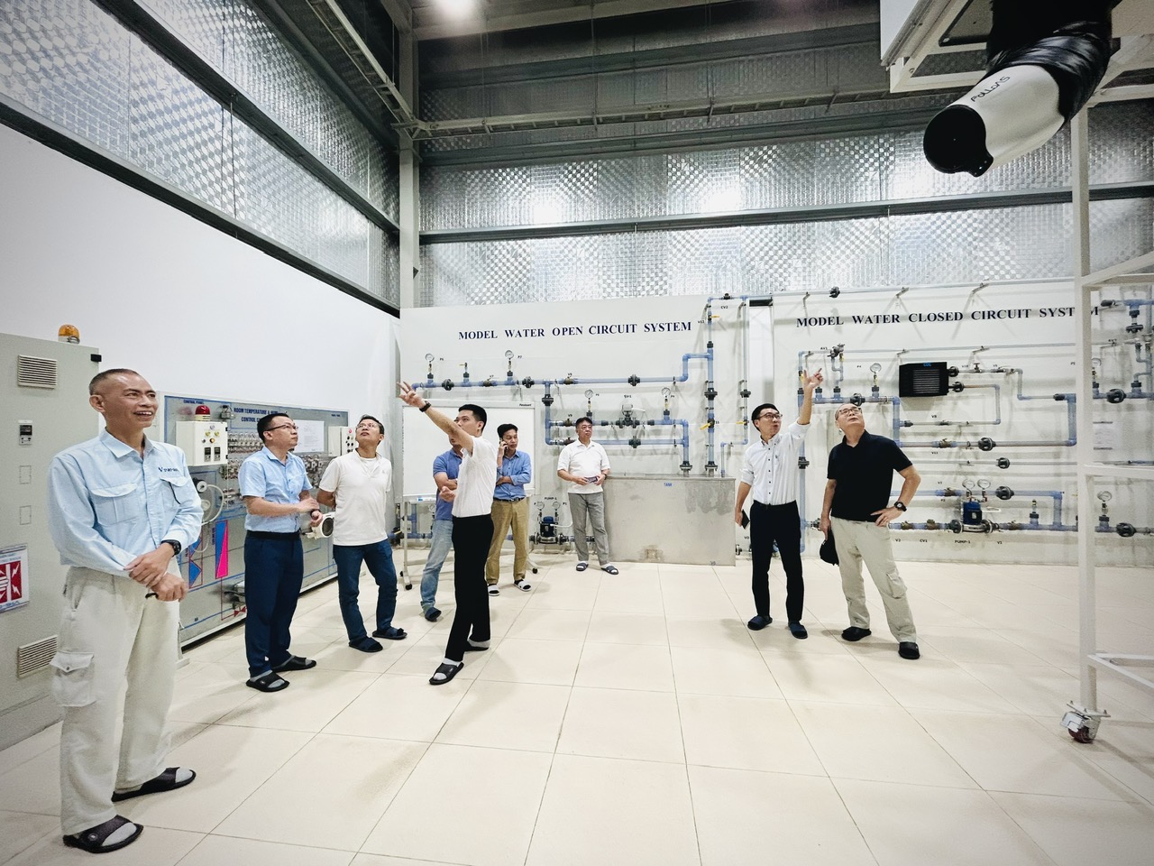 z7125374260570_f78e1415a1332e4609c247f687a9c4e0